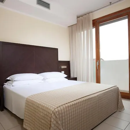 Il Teatro Lägenhetshotell 3*